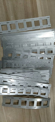 سعر جيد شريط نيكل نقي عالي التوصيل الكهربائي معتمد من ISO9001 و ROHS لحزم البطاريات الانترنت