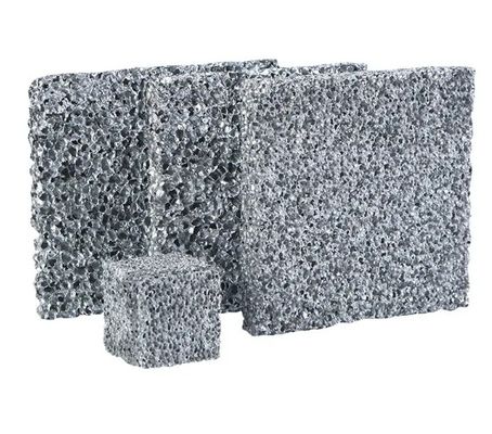 سعر جيد لوحة عازلة من رغوة الألومنيوم الصوتية ذات الخلية المغلقة للبنايات الانترنت