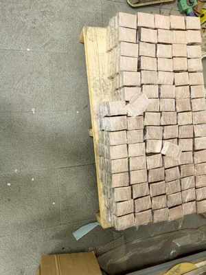 سعر جيد قوة عالية 90/10 CuNi Busbar للأنظمة الكهربائية البحرية ASTM B122 DIN 2.0872 متوافقة الانترنت