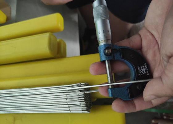 سعر جيد ISO 9001 معتمد 1250 درجة مئوية نقطة الذوبان مقاوم للتآكل ERNiCrMo-4 سلك اللحام النيكل ل C276 سبيكة اللحام الانترنت